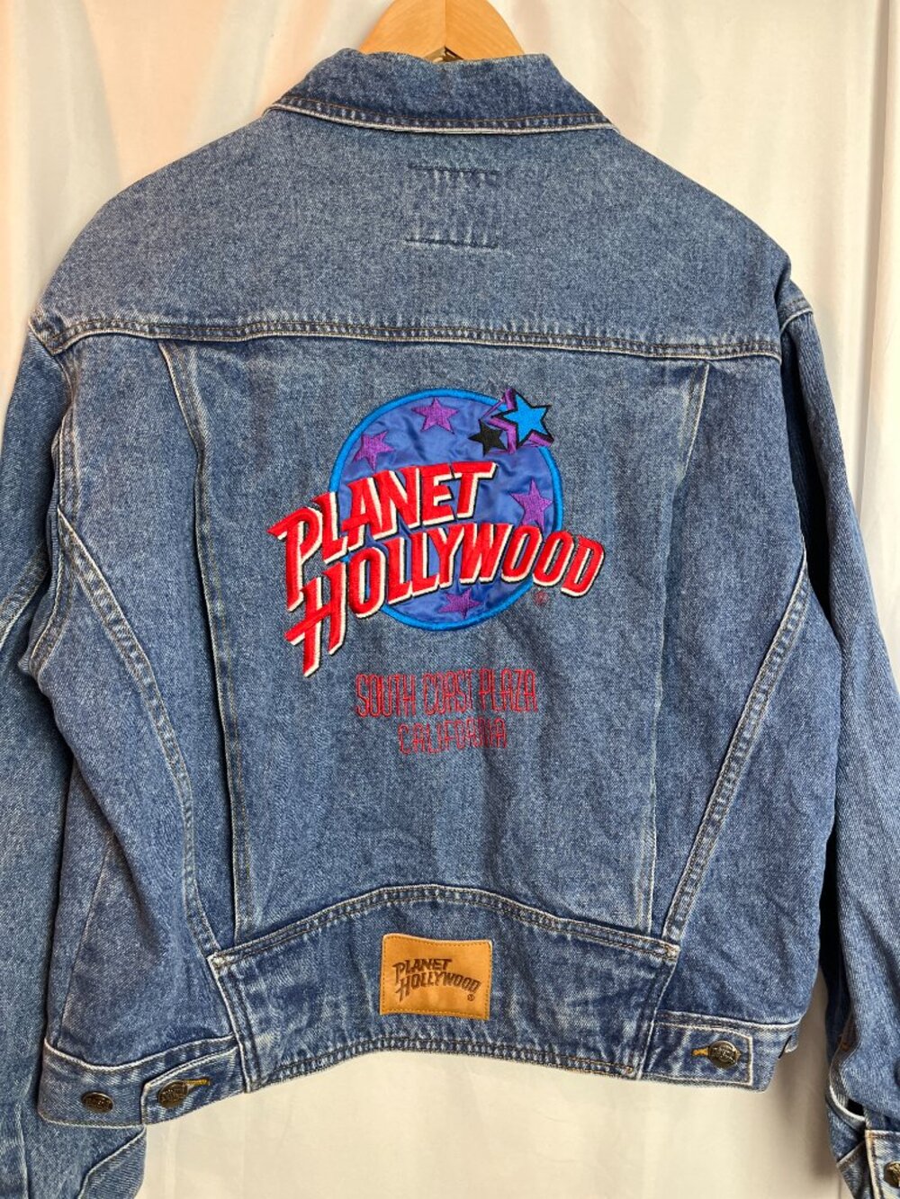 Women's Unique Planet Hollywood Trucker Jacket, Size M - Picture 8 of 10